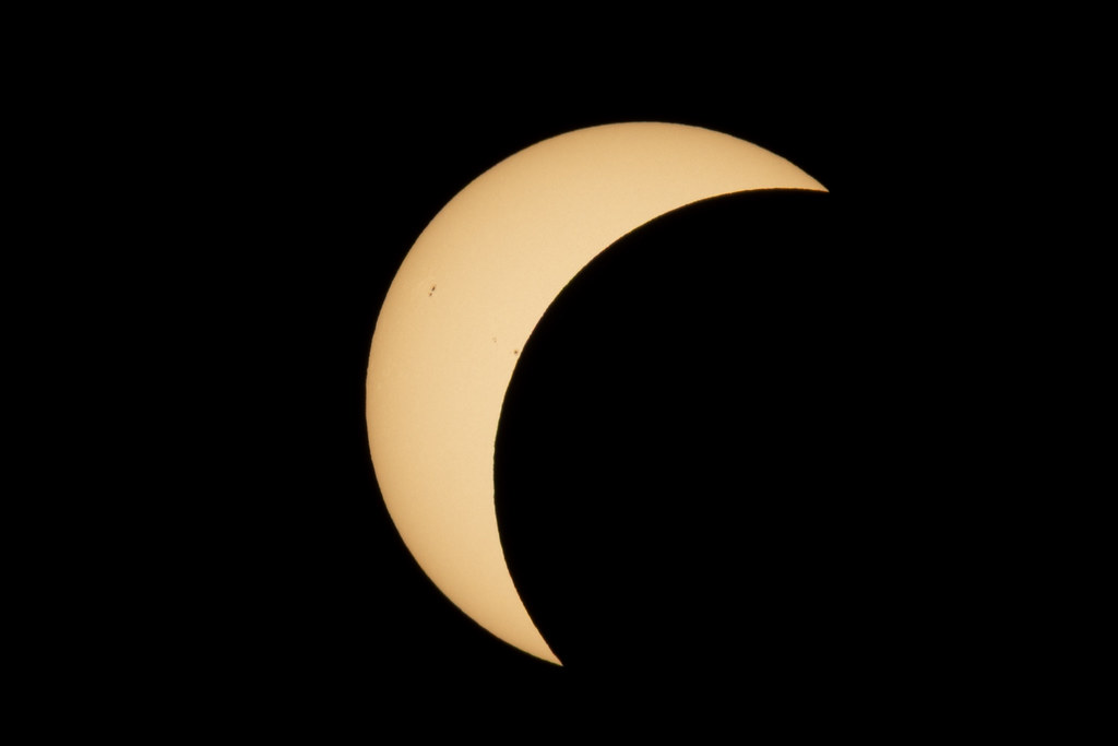 Eclipse 5 with Sunspots