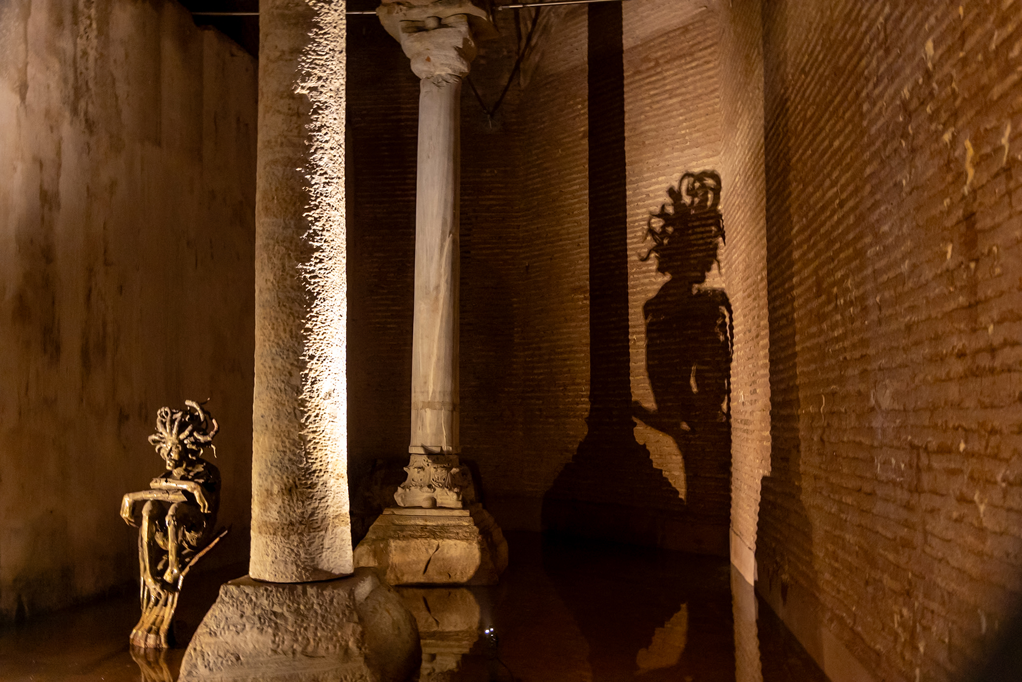 Sculpture in the Basilica cistern, Istanbul
